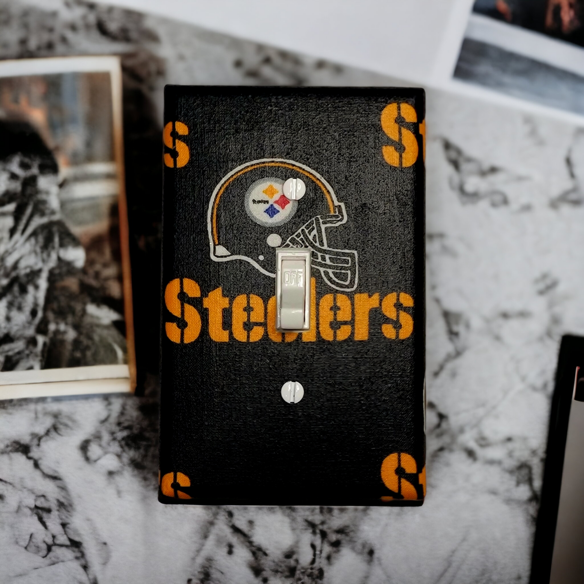 NFL Pittsburgh Steelers Light Switch | Wall Plate | Outlet Covers | Toggle | Switchplate - Kustom Kreationz by Kila