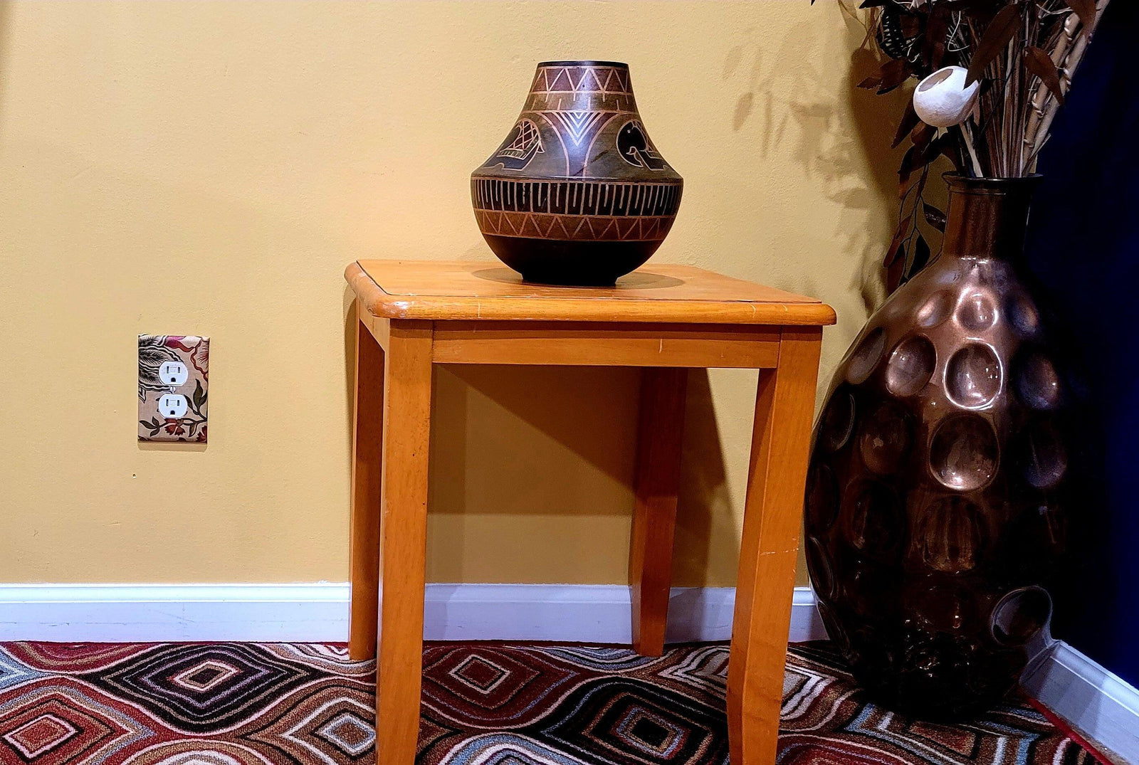 French country floral fabric switch plate with hand-drawn coral and burgundy blooms and black botanical line art on natural linen background, handmade by Black-owned Kustom Kreationz by Kila