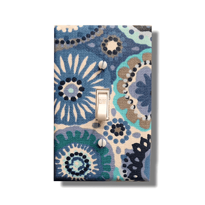 Freestyle Blue Dots, Flowers, and Circles Fabric Light Switch | Wall Plate | Outlet Covers | Toggle | Switchplate - Kustom Kreationz by Kila